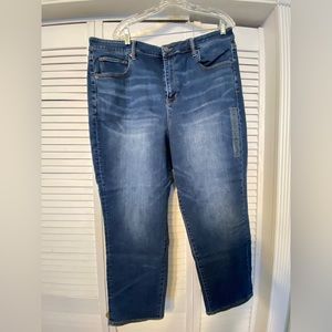 American Eagle Slim Straight Super High Rise Next Level Stretch Jeans 35W NWT